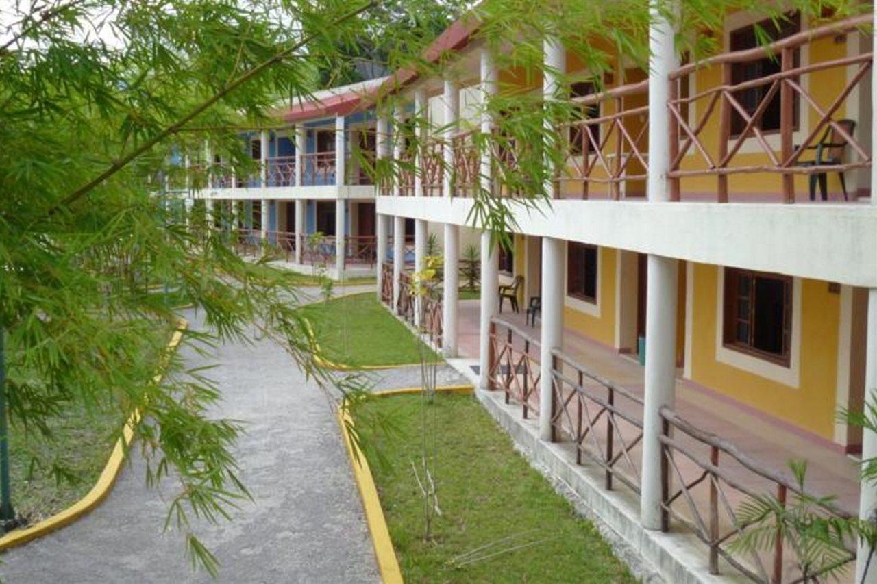 Hotel Debliz إكسبوجيل المظهر الخارجي الصورة